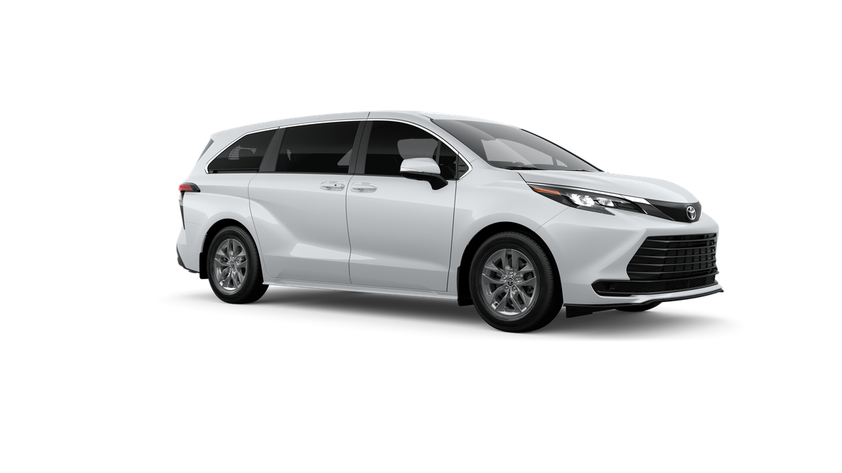 2026 Toyota Sienna LE 8 Passenger