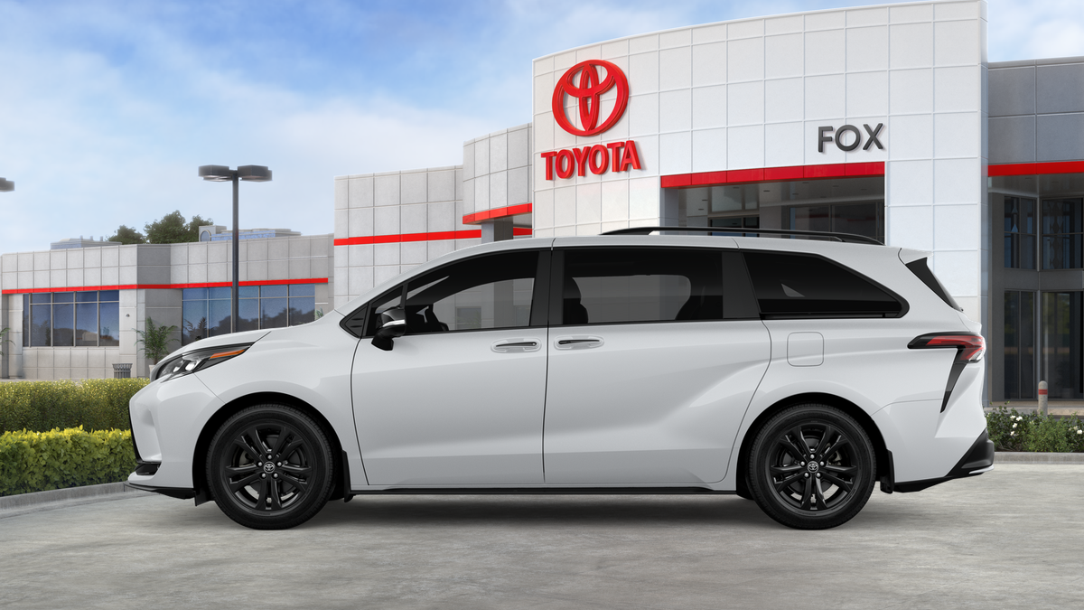 2026 Toyota Sienna XSE 7 Passenger