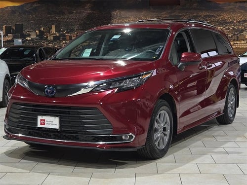 2023 Toyota Sienna XLE