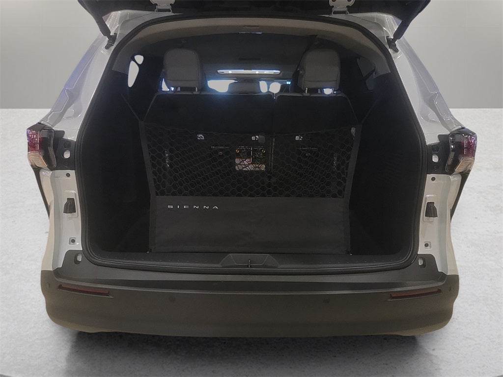 2026 Toyota Sienna XLE 8 Passenger