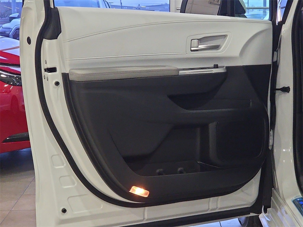 2026 Toyota Sienna XLE 8 Passenger
