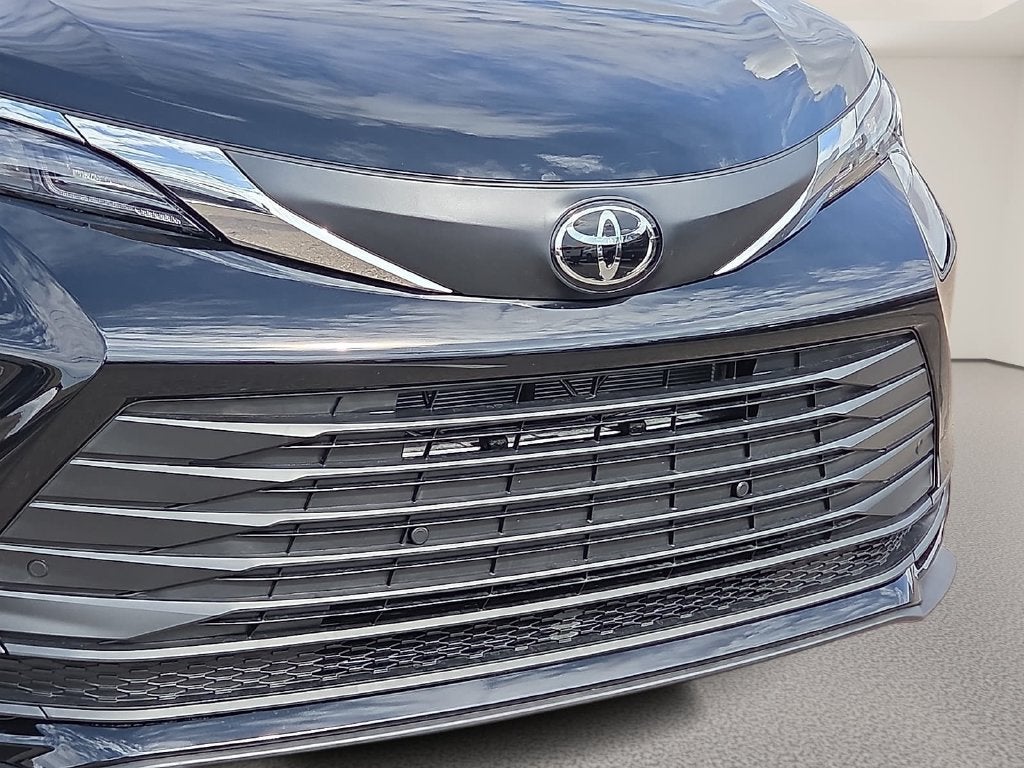 2026 Toyota Sienna XLE 8 Passenger
