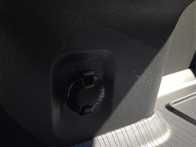 2023 Toyota Sienna XLE 8 Passenger