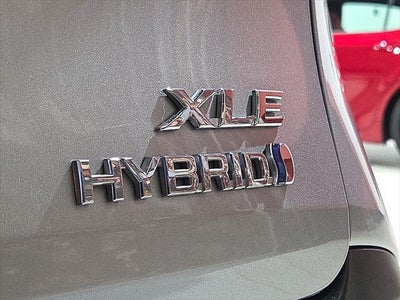 2023 Toyota Sienna XLE 8 Passenger