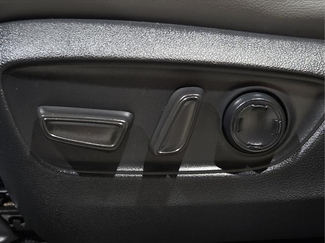 2023 Toyota Sienna XLE 8 Passenger