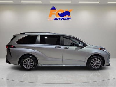 2023 Toyota Sienna XLE 8 Passenger