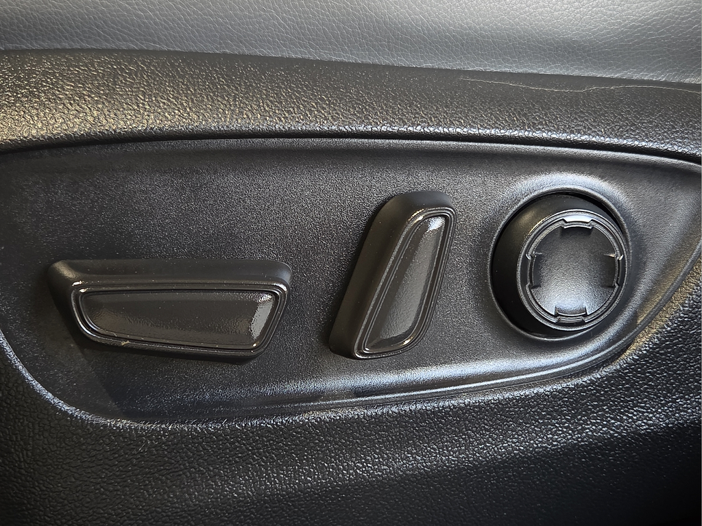 2022 Toyota Sienna XLE 8 Passenger