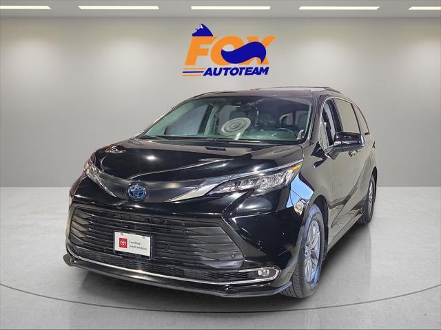 2022 Toyota Sienna XLE 8 Passenger