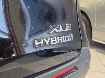 2022 Toyota Sienna XLE 8 Passenger