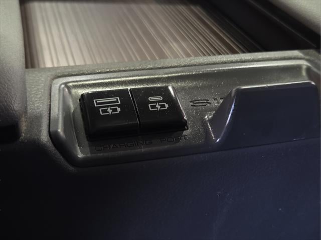 2022 Toyota Sienna XLE 8 Passenger