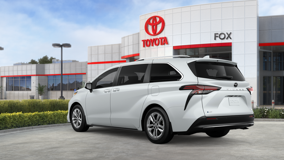2026 Toyota Sienna Limited 7 Passenger