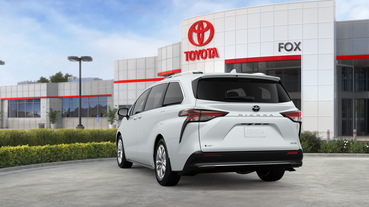 2026 Toyota Sienna Limited 7 Passenger