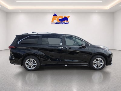 2026 Toyota Sienna Limited 7 Passenger