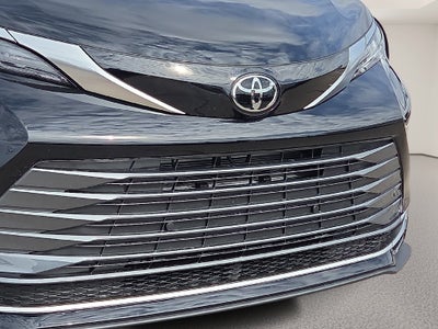 2026 Toyota Sienna Limited 7 Passenger