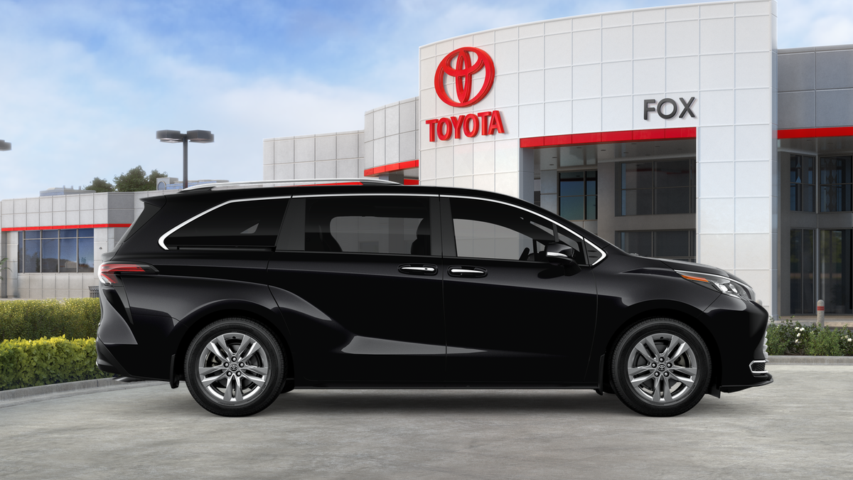 2026 Toyota Sienna Limited 7 Passenger