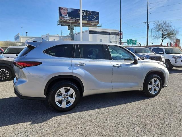 2020 Toyota Highlander LE