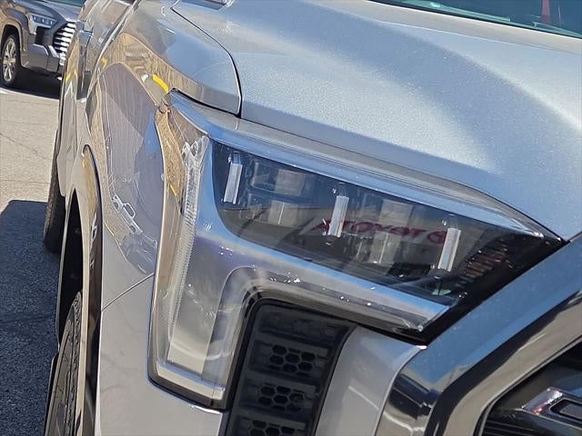 2025 Toyota Tundra Hybrid Platinum