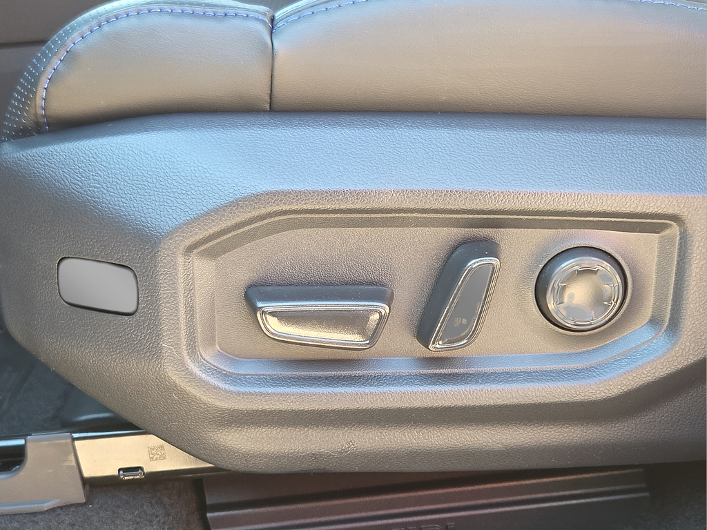 2026 Toyota Tundra Hybrid Platinum