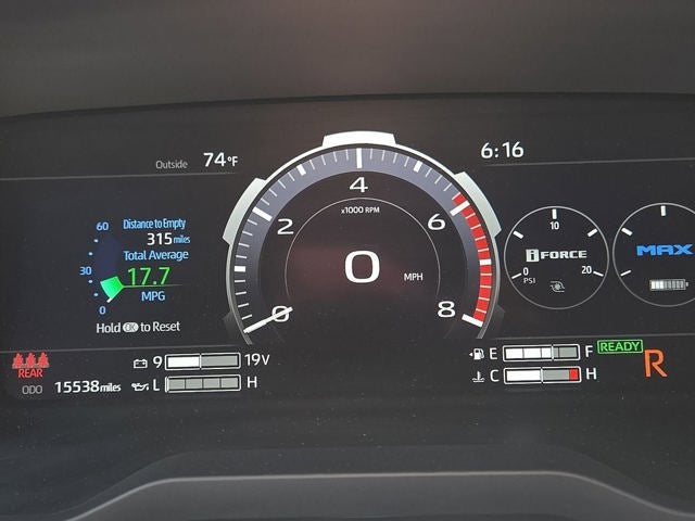 2025 Toyota Tundra Hybrid Platinum
