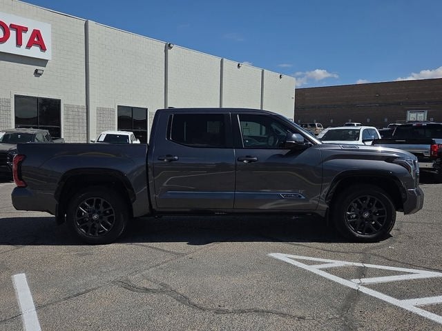 2025 Toyota Tundra Hybrid Platinum