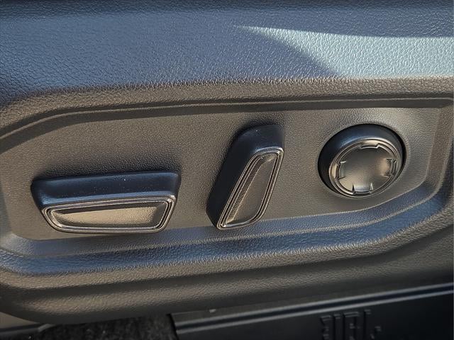 2025 Toyota Tundra Hybrid Platinum