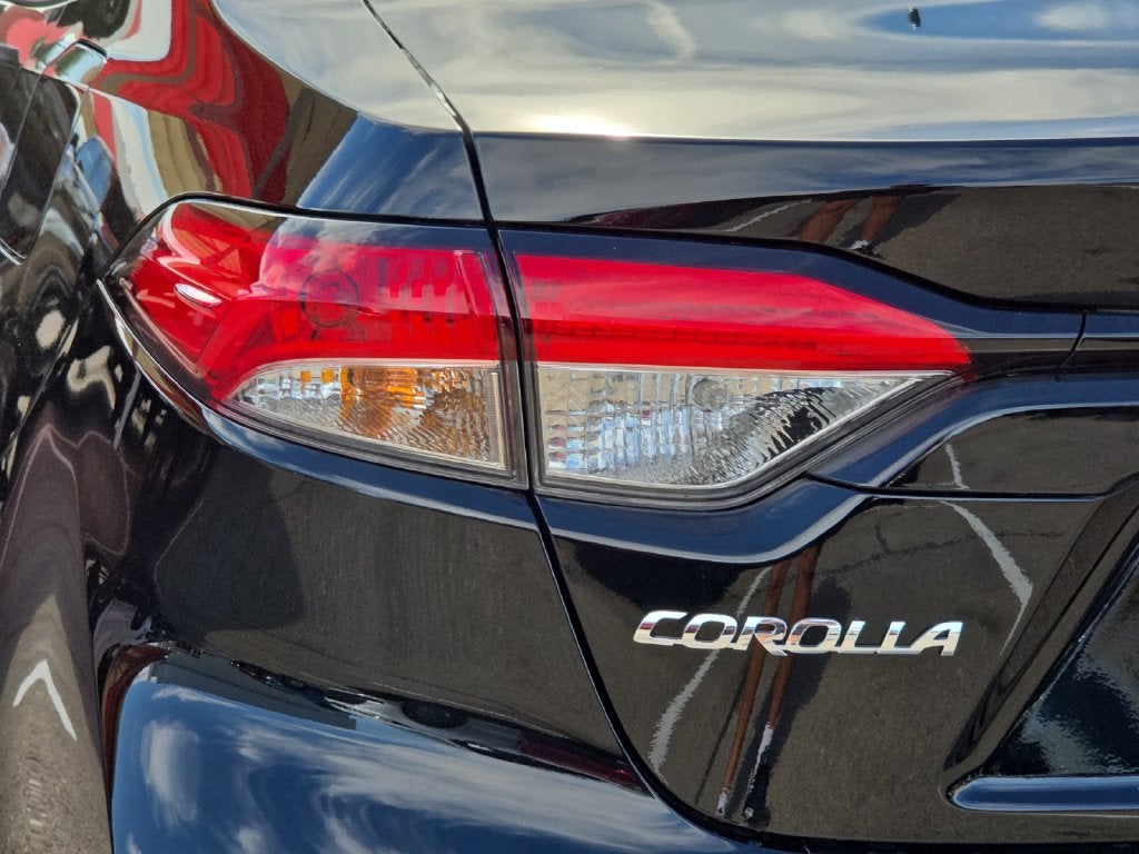 2027 Toyota Corolla LE