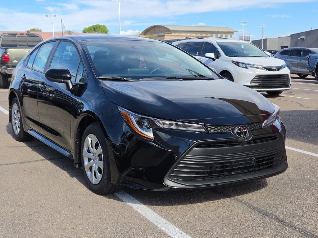 2027 Toyota Corolla LE