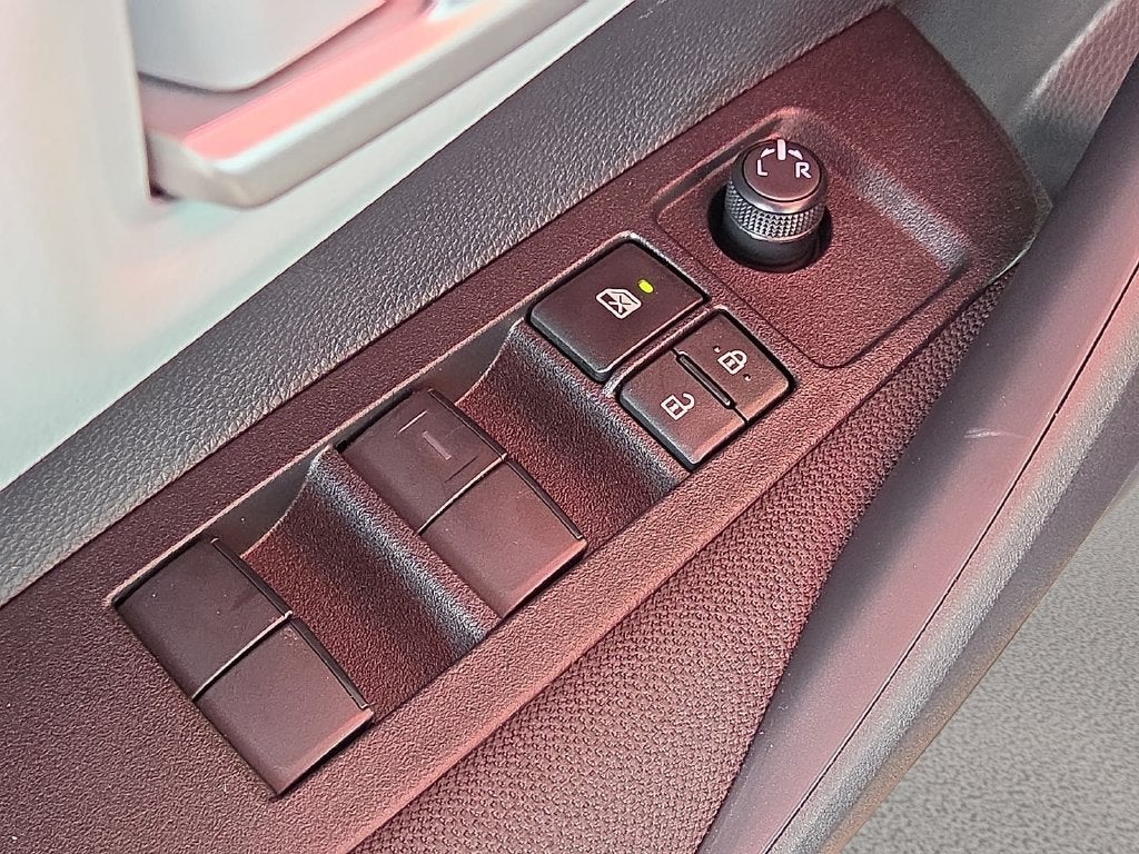 2027 Toyota Corolla SE
