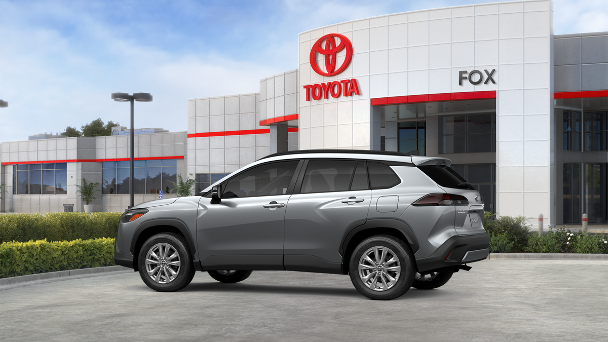 2026 Toyota Corolla Cross LE