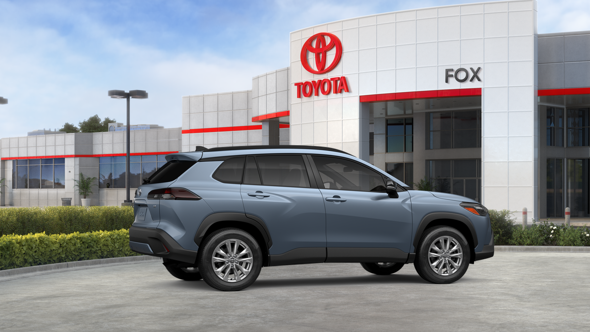 2026 Toyota Corolla Cross LE