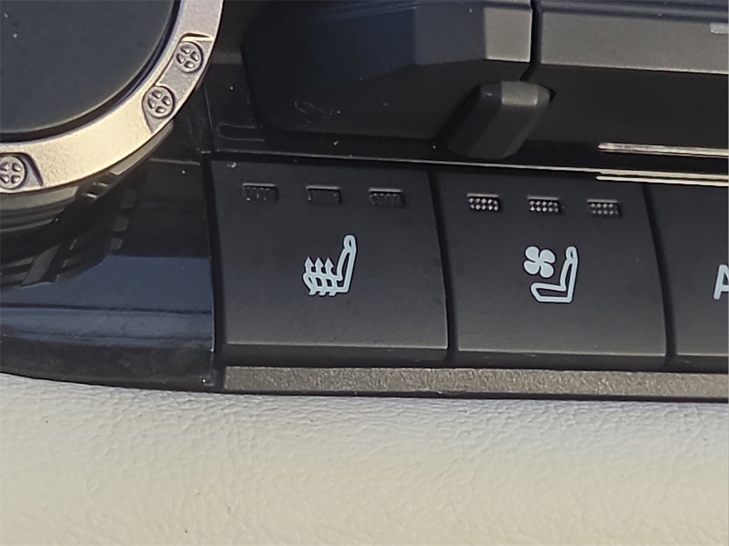 2023 Toyota Sequoia Capstone