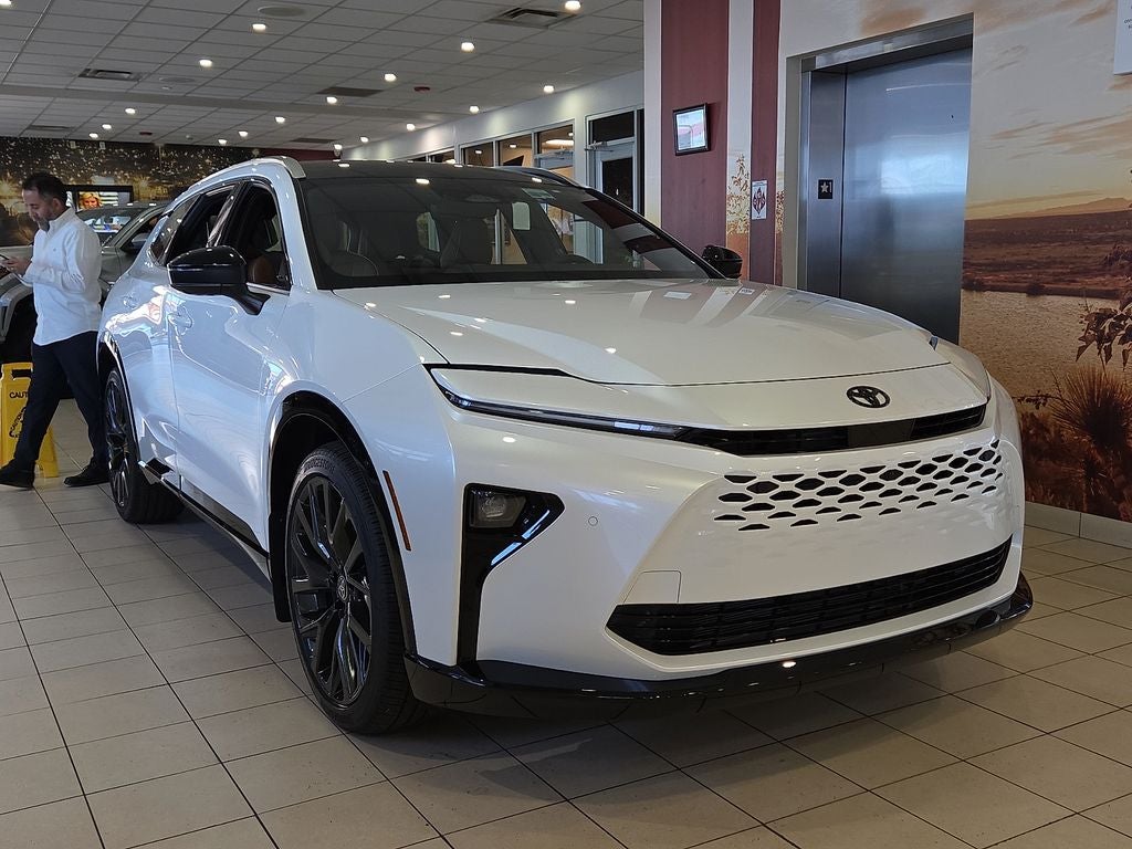 2026 Toyota Crown Signia Limited