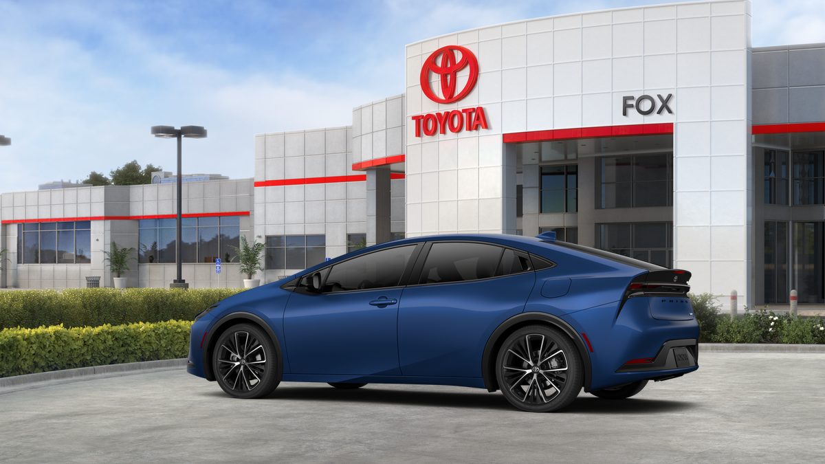 2027 Toyota Prius XLE