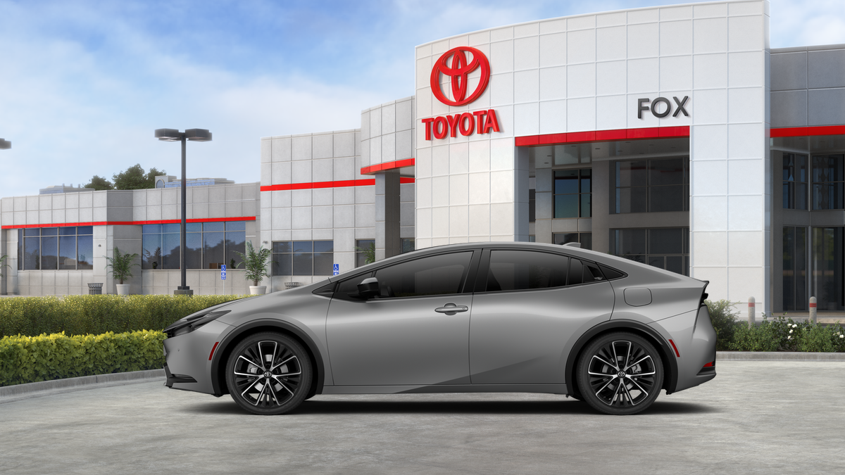 2027 Toyota Prius XLE