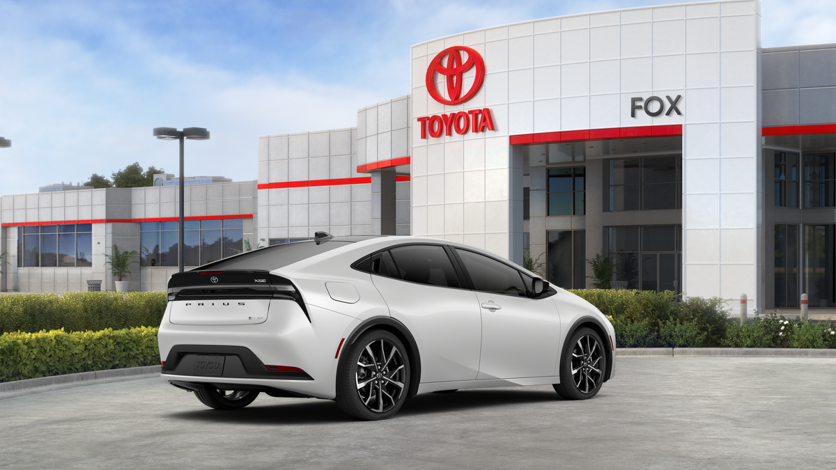 2027 Toyota Prius Plug-In Hybrid XSE Premium