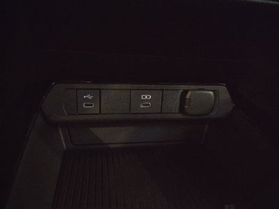 2027 Toyota Prius Plug-In Hybrid XSE Premium