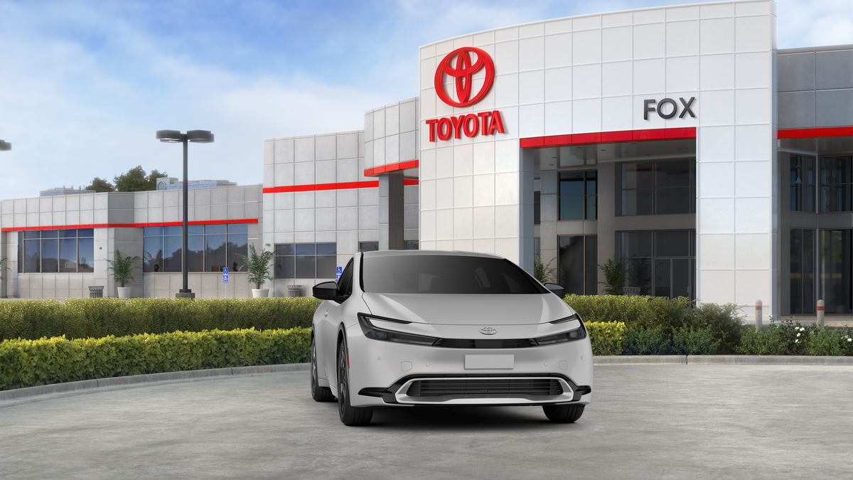 2026 Toyota Prius Plug-In Hybrid SE