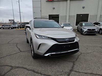 2023 Toyota Venza LE