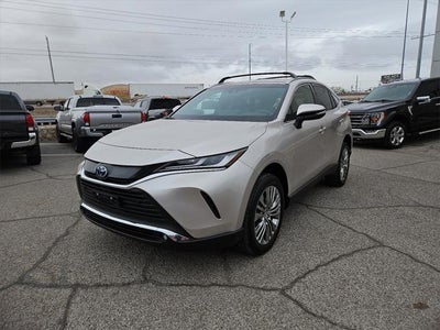 2023 Toyota Venza LE