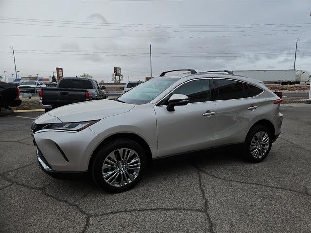 2023 Toyota Venza LE