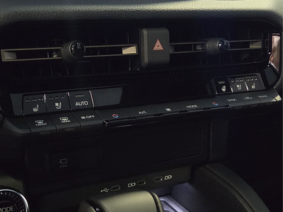 2027 Toyota Land Cruiser Base