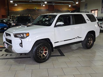 2022 Toyota 4Runner TRD Off-Road