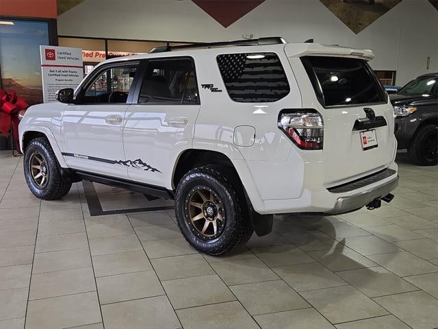 2022 Toyota 4Runner TRD Off-Road