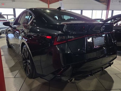 2025 Lexus IS 300
