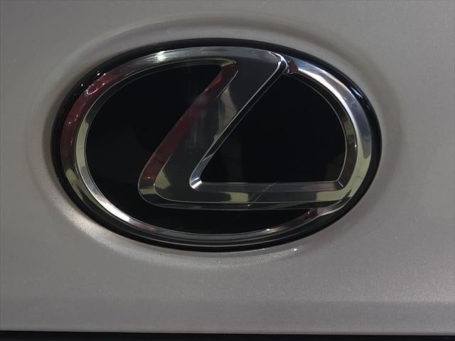 2023 Lexus IS 300