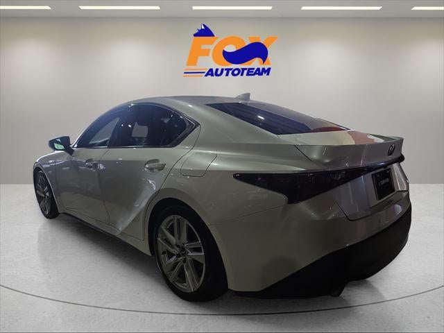 2023 Lexus IS 300