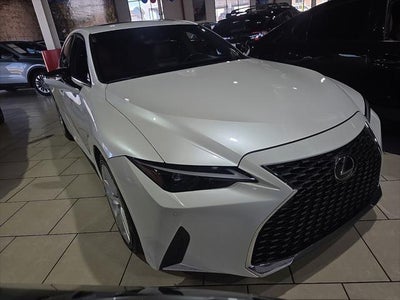 2023 Lexus IS 300
