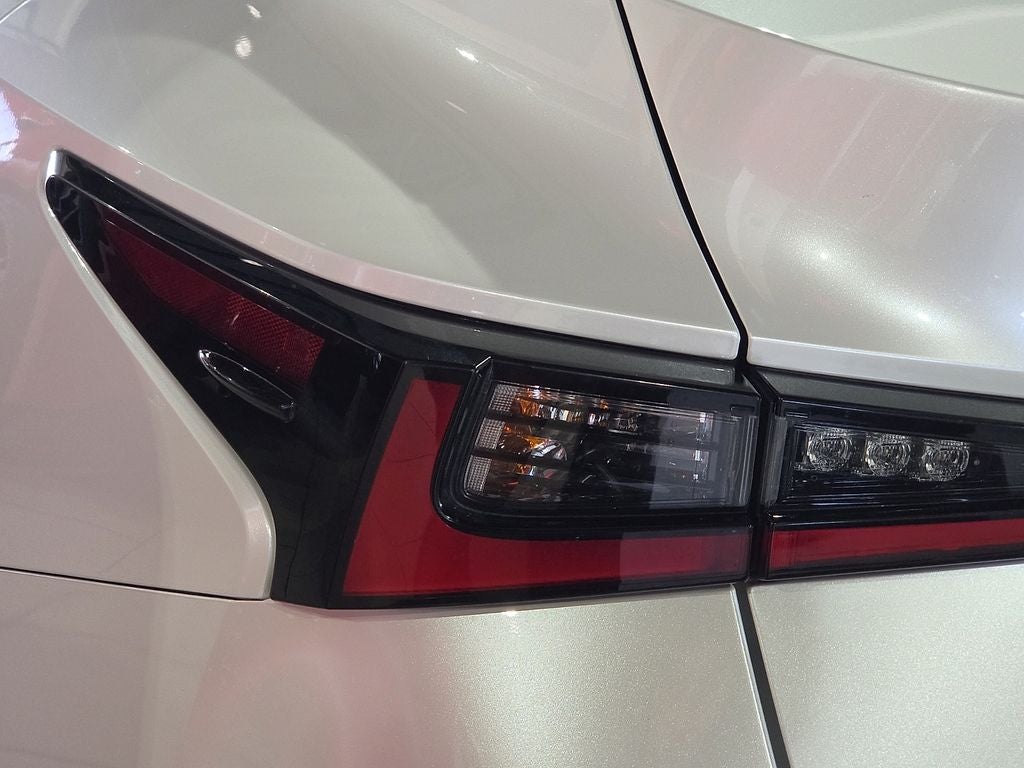 2023 Lexus IS 300