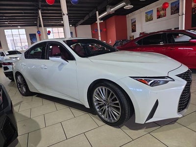 2023 Lexus IS 300