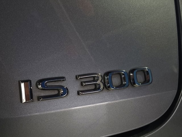 2023 Lexus IS 300